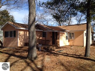 1598 Little Ave, National City, MI 48748