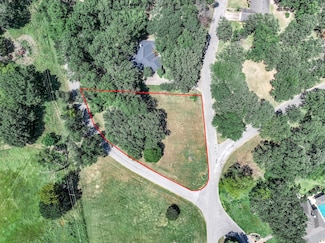 741 Inner Cir, Tool, TX 75143