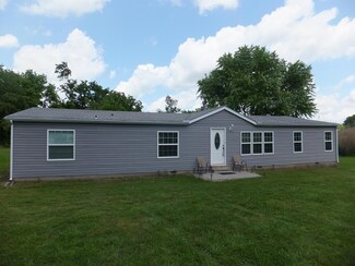15901 Nutmeg Rd, Carthage, MO 64836