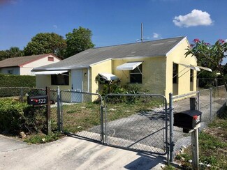 522 W 2nd St, Riviera Beach, FL 33404