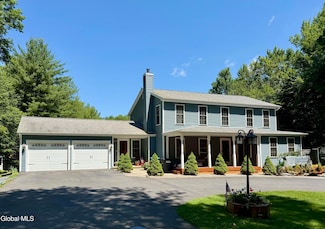 297 Burgoyne Rd, Saratoga Springs, NY 12866