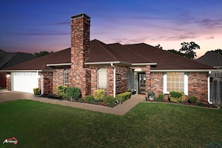 404 Lakewood Dr, Longview, TX 75604