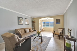 9821 Sunrise Lakes Blvd Unit 106, Sunrise, FL 33322