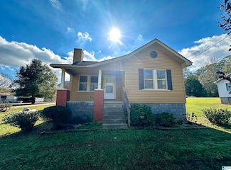 1525 Forest Glen Rd, Sylacauga, AL 35151