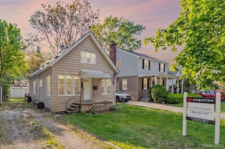 415 Laprairie St, Ferndale, MI 48220