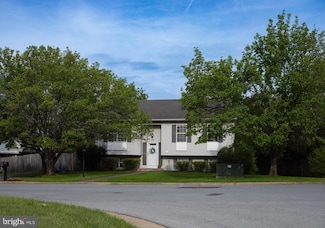 998 Meadow Ct, Front Royal, VA 22630