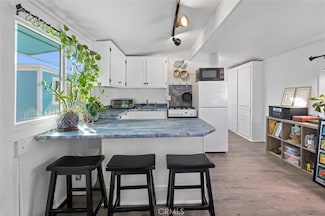 331 Panay St, Morro Bay, CA 93442