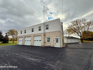 22979 State Route 12, Fostoria, OH 44830
