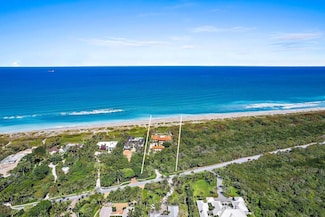 527 S Beach Rd, Hobe Sound, FL 33455