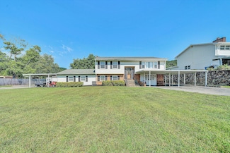 3707 Springvale St SE, Roanoke, VA 24014