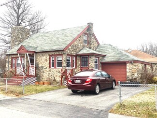 3 Pond St, Saco, ME 04072