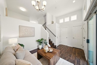 135 Frederick Ct, Mountain View, CA 94043
