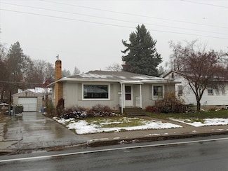 1027 E 37th Ave, Spokane, WA 99203