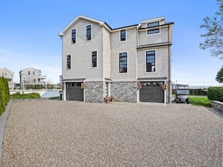 118 Old Sea Ln, Old Saybrook, CT 06475