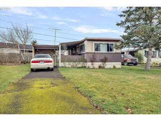 1999 Jansen Way Unit 6, Woodburn, OR 97071