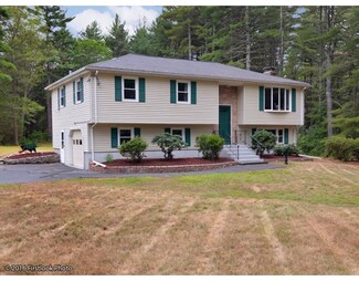 37 Bellingham St, Mendon, MA 01756