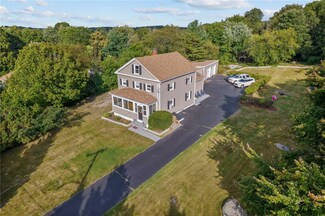 135 Simmonsville Ave, Johnston, RI 02919