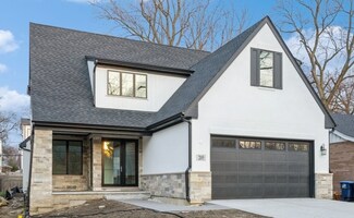 205 S Prospect Ave, Clarendon Hills, IL 60514