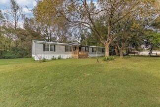 102 County Road 2194, Cleveland, TX 77327