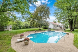 194 Depot St, South Easton, MA 02375