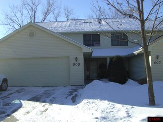 505 505 W Riverview Dr, Waterville, MN 56096