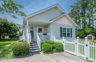 240 Wildwood St NW, Shallotte, NC 28470