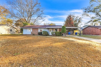 109 Warwick Dr, Prattville, AL 36066