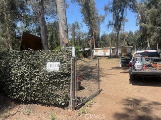 29285 3rd St, Lake Elsinore, CA 92532