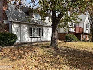 3705 E Rustwood Dr, Joplin, MO 64801