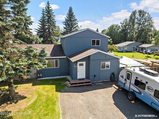 8143 Harvest Cir, Anchorage, AK 99502