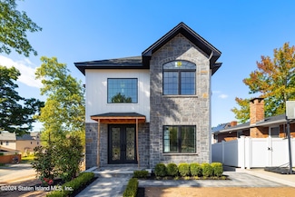 77 Ardsley St, Staten Island, NY 10306