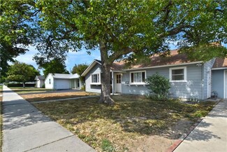 7913 Lasaine Ave, Northridge, CA 91325