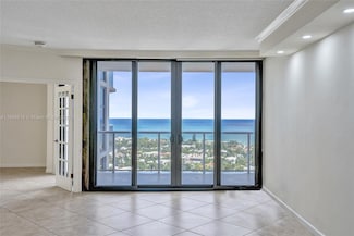 20281 E Country Club Dr Unit 2110, Aventura, FL 33180