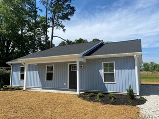 600 Brunswick Ave, Emporia, VA 23847