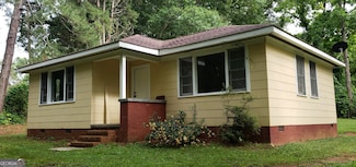 100 Holmes St, Hogansville, GA 30230