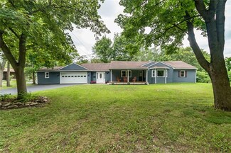 14 Oakwood Ln, Scottsville, NY 14546