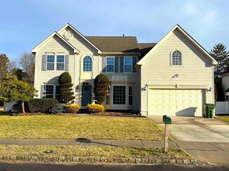 13 Hideaway Ln, Egg Harbor Township, NJ 08234