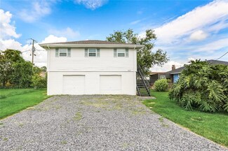 303 Audubon Ct, Kenner, LA 70062