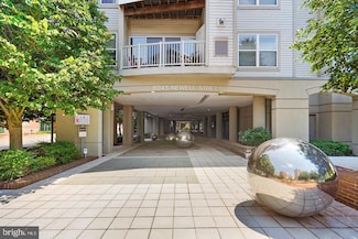 8045 Newell St Unit 416, Silver Spring, MD 20910