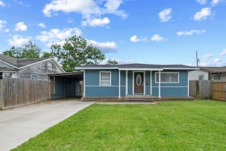 10134 Palestine St, Houston, TX 77029