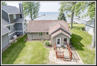 W7059 Firelane 3, Menasha, WI 54952