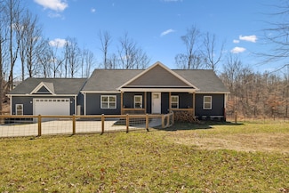 5083 Carlene Jones Rd, Westmoreland, TN 37186