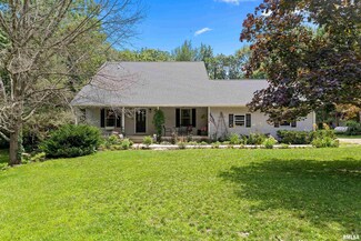 145 Zimmerman Rd, Spring Bay, IL 61611
