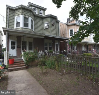 423 S Olden Ave, Trenton, NJ 08629