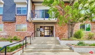 5252 Coldwater Canyon Ave Unit 207, Van Nuys, CA 91401