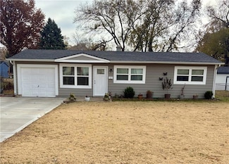 5133 Harmony Dr, Kansas City, KS 66106