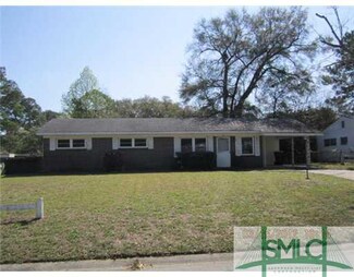 25 Skyline Dr, Savannah, GA 31406