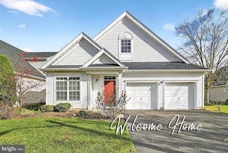 84 Rainflower La, West Windsor, NJ 08550