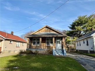 930 Cornell St, Youngstown, OH 44502