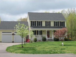 223 Wauwinet Rd, Barre, MA 01005